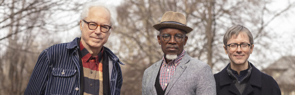 Bill Frisell with Luke Bergman and Tim Angulo — Foto: TivoliVredenburg