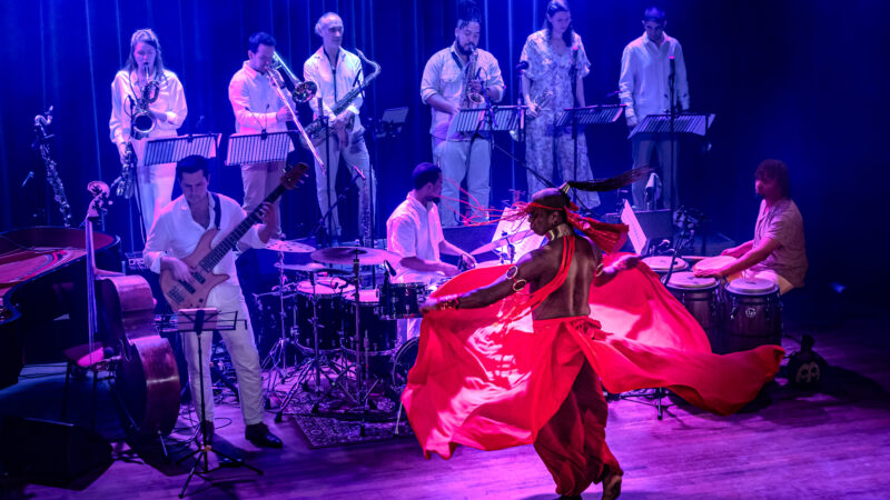 Lucas Santana Grand Orquestra: Candomblé, Bimhuis