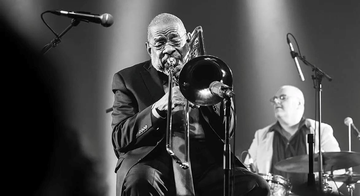 Fred Wesley met trombone